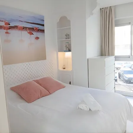 Rentcostadelsol Benalmdena-alay, Apartment