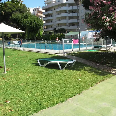 Rentcostadelsol Benalmdena-alay,